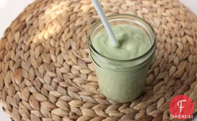 Batido de Kéfir de Aguacate con Jengibre y Menta