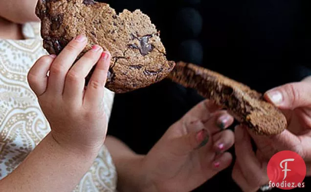 Galletas con Chispas de Chocolate y Mantequilla Marrón