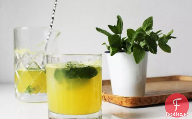 Bengala de Naranja, Agua de Rosas y Menta