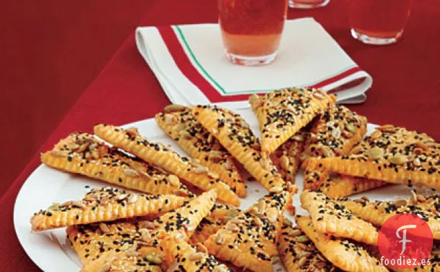 Triángulos de Queso Cheddar de Cuatro Semillas