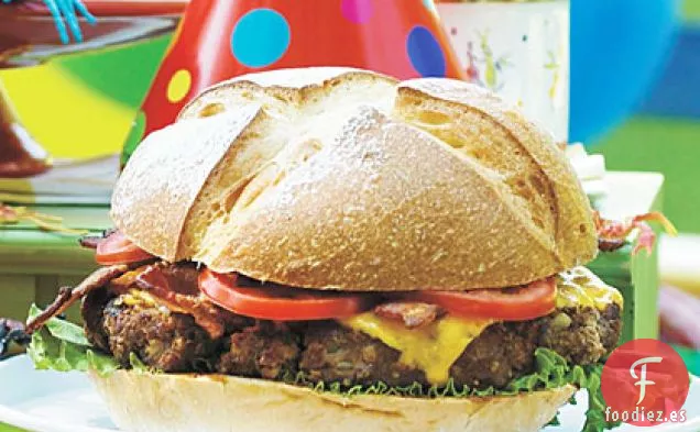 Hamburguesa Gigante de Tocino a la Barbacoa