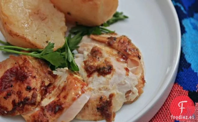 Pechuga De Pavo Glaseada Con Naranja Sanguina Y Patatas Asadas Al Horno