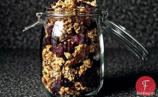 Granola de Arce de Racimo Grande de Smitten Kitchen