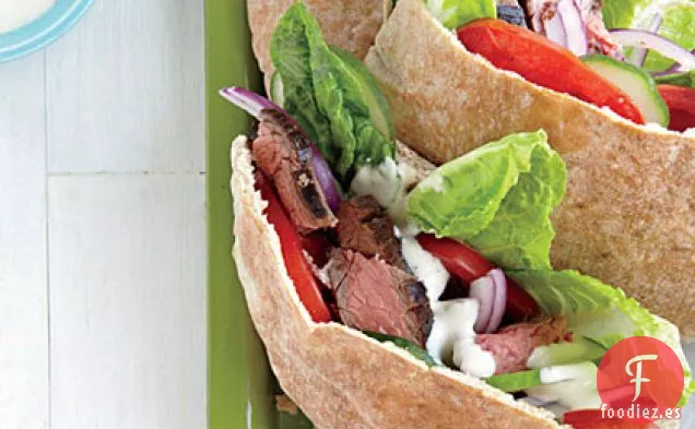 Sándwiches de Carne Sazonados con Especias Griegas