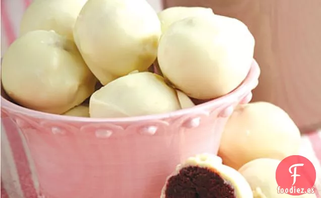 Bolas de Pastel de Terciopelo Rojo