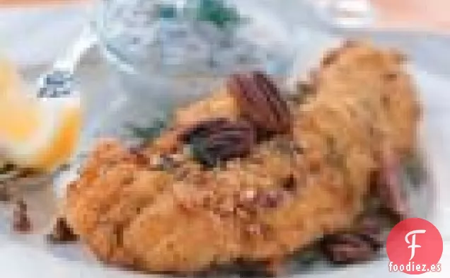 Bagre de Pacana con Salsa de Pimienta de Plátano