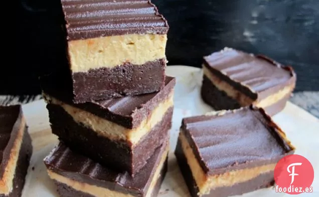 Brownies de Mantequilla de Maní de Tres Pisos