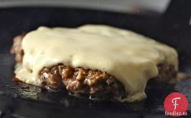 Rebanadas de Queso Cheddar al estilo americano para Hamburguesas y Queso a la Parrilla