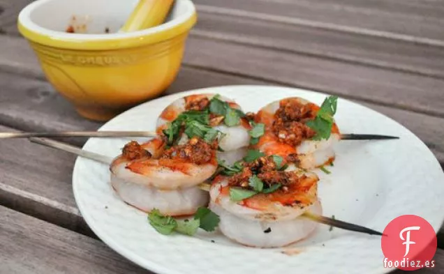 Camarones Colosales a la Parrilla con Charmoula