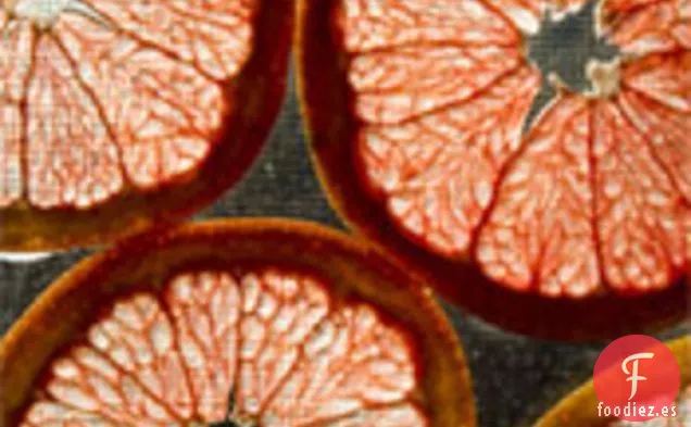 Fruncir la Toronja: Gelatina de Toronja y Pastel de Ángel