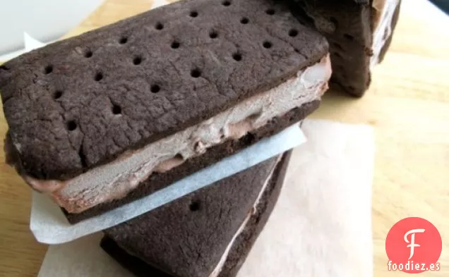Sándwiches Clásicos de Helado