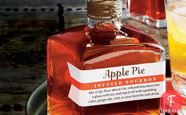 Bourbon con Infusión de Pastel de Manzana