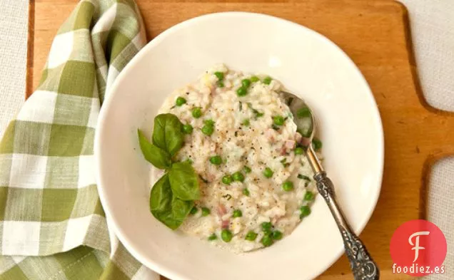 Risotto con Guisantes de Primavera, Jamón y Queso Fontina