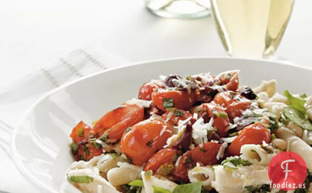 Pasta de Tomate y Albahaca con Asiago