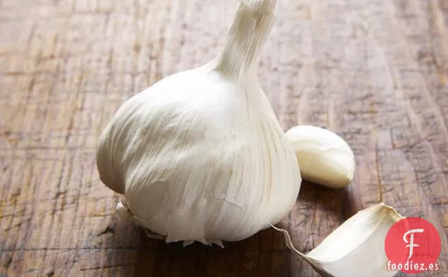 Tallos de Acelgas Salteadas con Aceite de Oliva, Ajo y Perejil