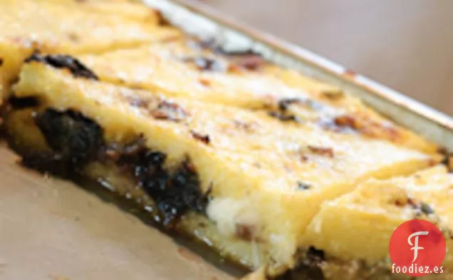 Triángulos De Polenta Rellenos De Verduras Picantes Y Queso