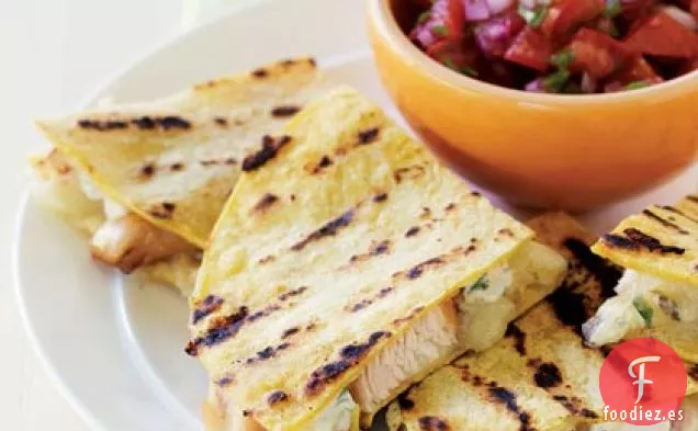 Quesadillas de Pollo con Chipotle a la Parrilla