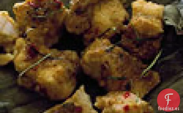 Bagre al Vapor en Hojas de Plátano