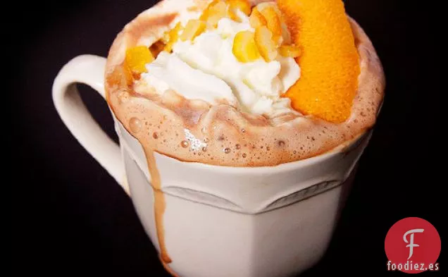 Pisco de Naranja Chocolate Caliente