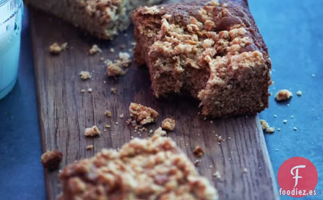 Pastel de Bocadillo de Granola con Mantequilla de Maní