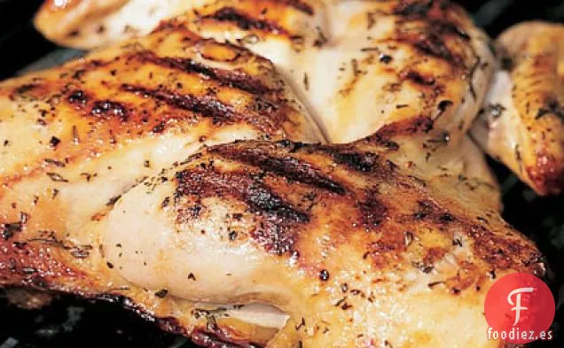 Pollo Partido a la Parrilla con Romero y Ajo