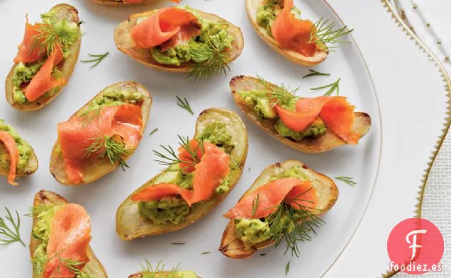 Patatas al Horno con Aguacate y Salmón Ahumado