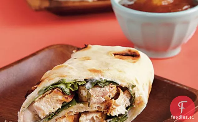 Envolturas de Pollo con Chutney de Mango