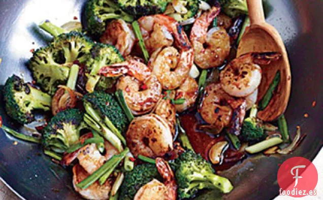 Salteado de Camarones y Brócoli