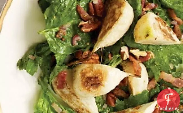 Ensalada De Nabo Y Espinacas Baby Con Vinagreta De Tocino Caliente