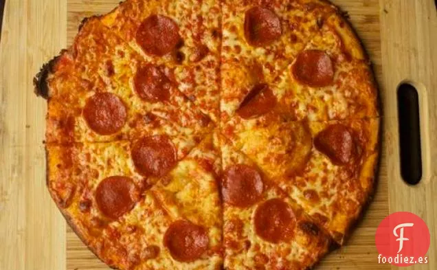 Pizza Crujiente Estilo Bar