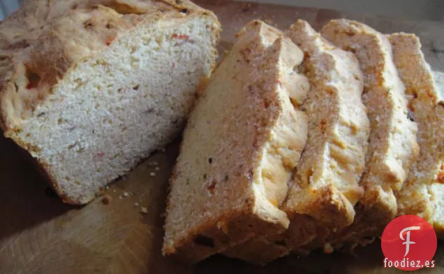 Cocina el Libro: Pan de Queso con Tocino y Pimiento