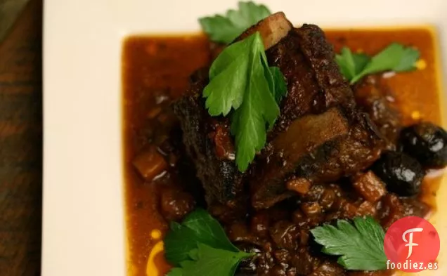 Come Por Ocho Dólares: Costillas Cortas Provenzales