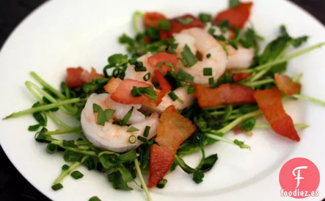 Cena de esta noche: Brotes de Guisantes con Camarones, Tocino y Cebollino
