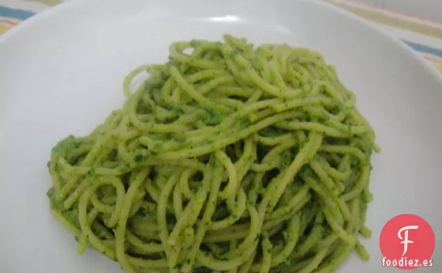 Cocina el Libro: Pasta con Perejil y Salsa de Nueces Tostadas