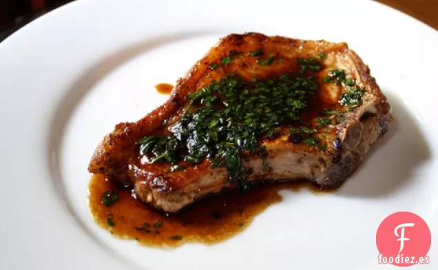 Cena de Esta Noche: Chuletas de Cerdo con Glaseado de Julepe de Menta