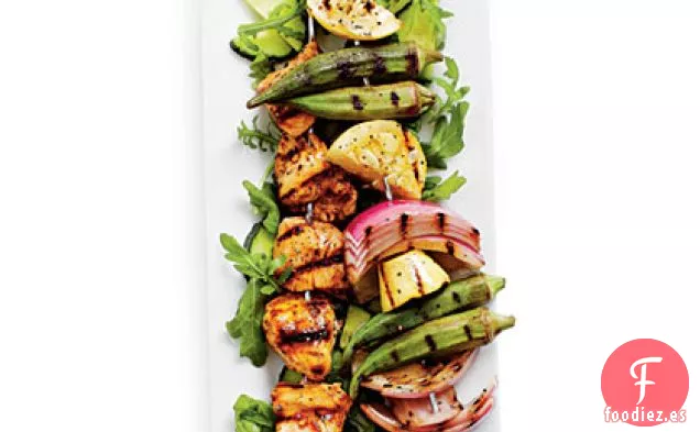 Brochetas de Pollo y Verduras a la Parrilla