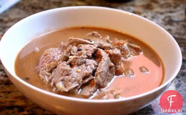 Cena de esta noche: Carne de Res Hervida de Sichuan en Salsa Ardiente