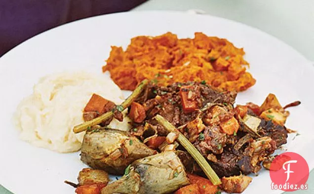 Costillas cocidas al vino con Chirivías, Zanahorias y Alcachofas