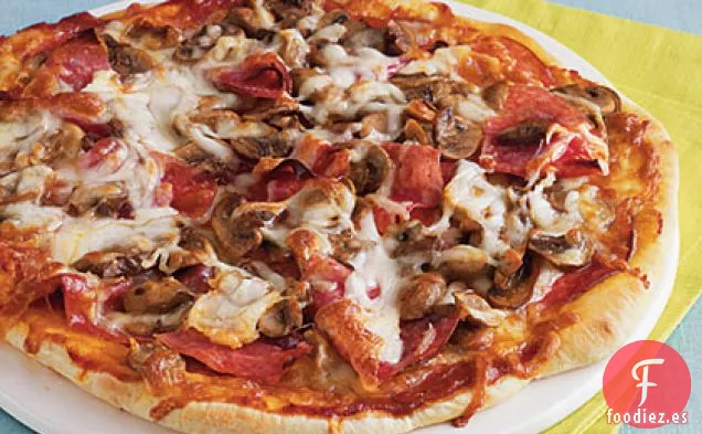 Pizza de Salami y Champiñones