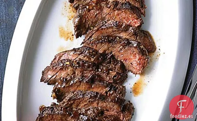 Filete de Percha con Ensalada de Bulgur Caliente