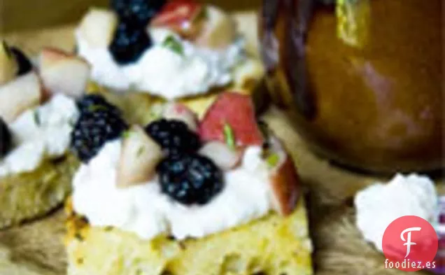 Dolce de Bruschetta de Frambuesa Negra y Nectarina