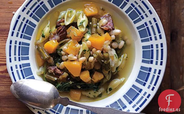 Minestrone de Calabaza y Frijoles