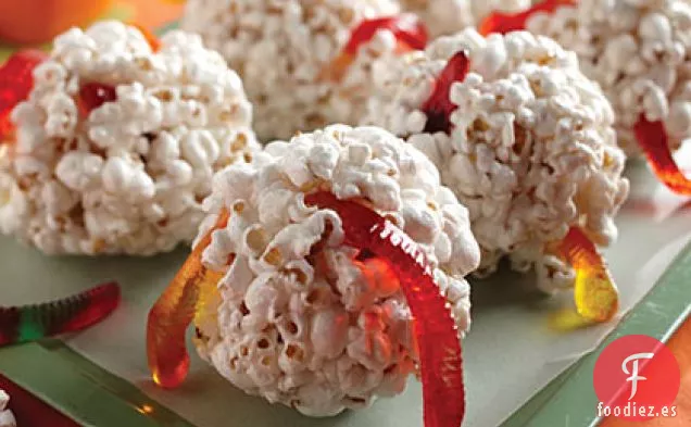 Bolas de Palomitas de Maíz con Gusanos