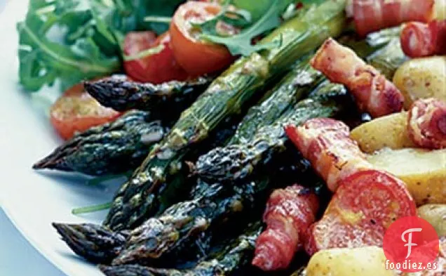 Ensalada de espárragos asados calientes