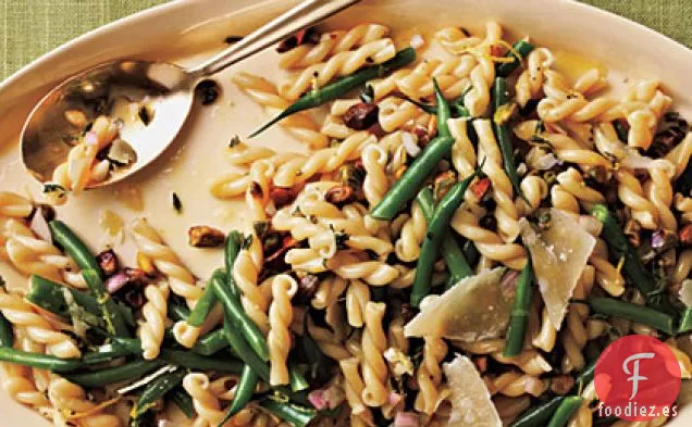 Ensalada Gemelli con Judías Verdes, Pistachos y Vinagreta de Tomillo y Limón