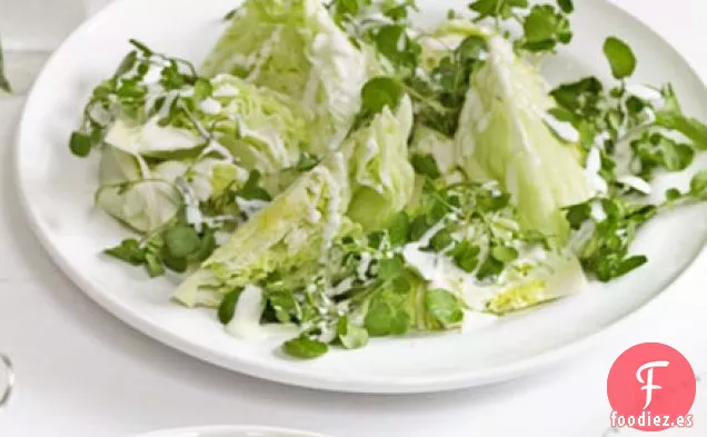 Ensalada verde con aderezo de suero de leche