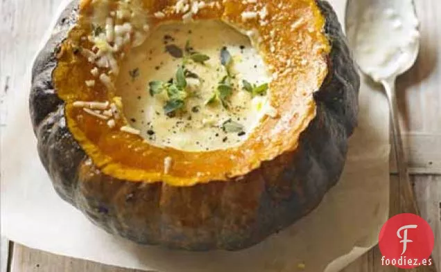 Calabaza asada con crema, tomillo y parmesano