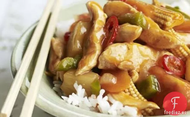 Pollo y verduras agridulces