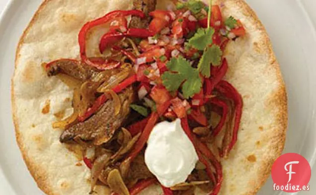 Fajitas con Carne Asada