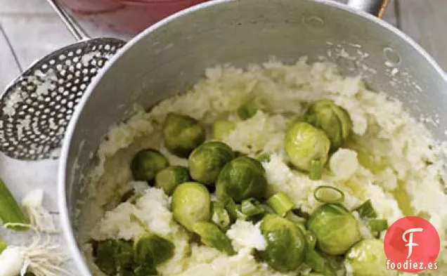 Puré de chirivía y colcannon de brotes